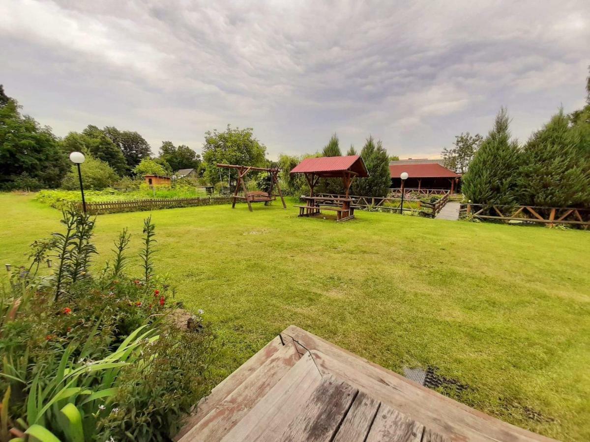Gospodarstwo Agroturystyczne Pod Lasem Maria Plazio Narol Exterior photo