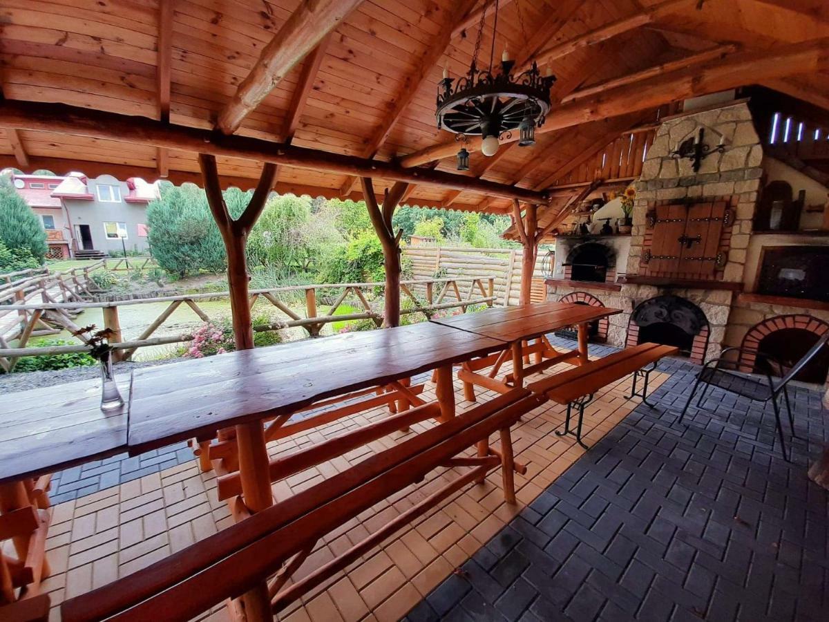 Gospodarstwo Agroturystyczne Pod Lasem Maria Plazio Narol Exterior photo